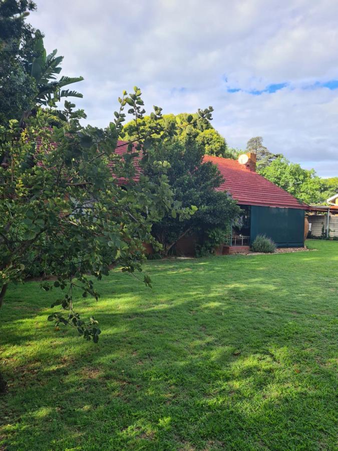 The Old Cabin Hotel Cullinan Exterior photo