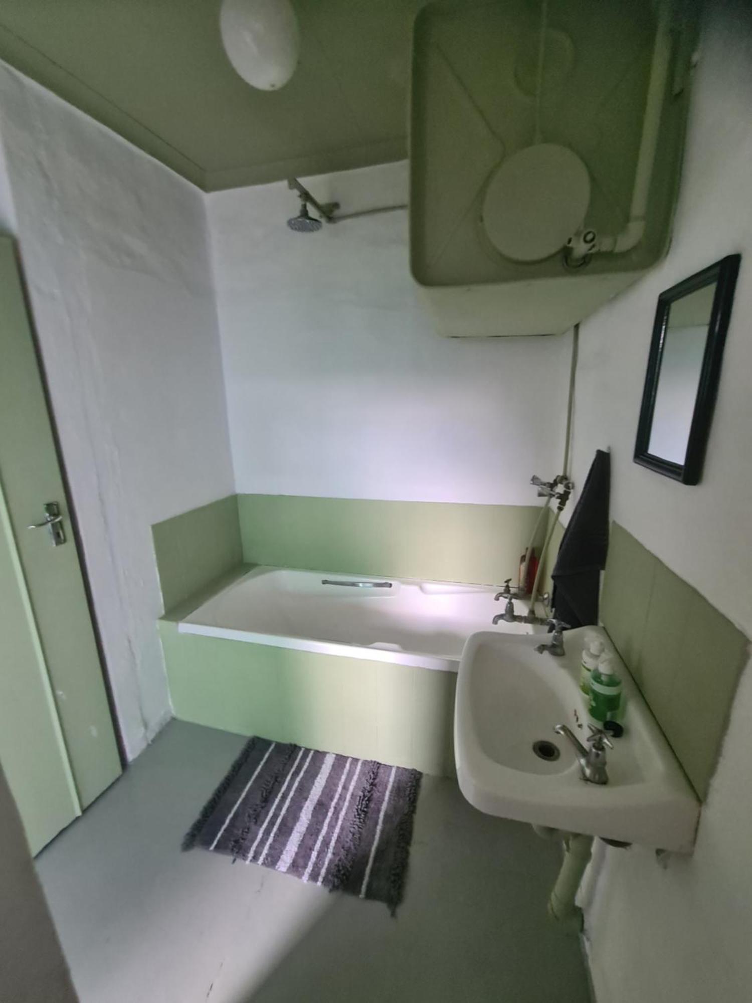 The Old Cabin Hotel Cullinan Room photo